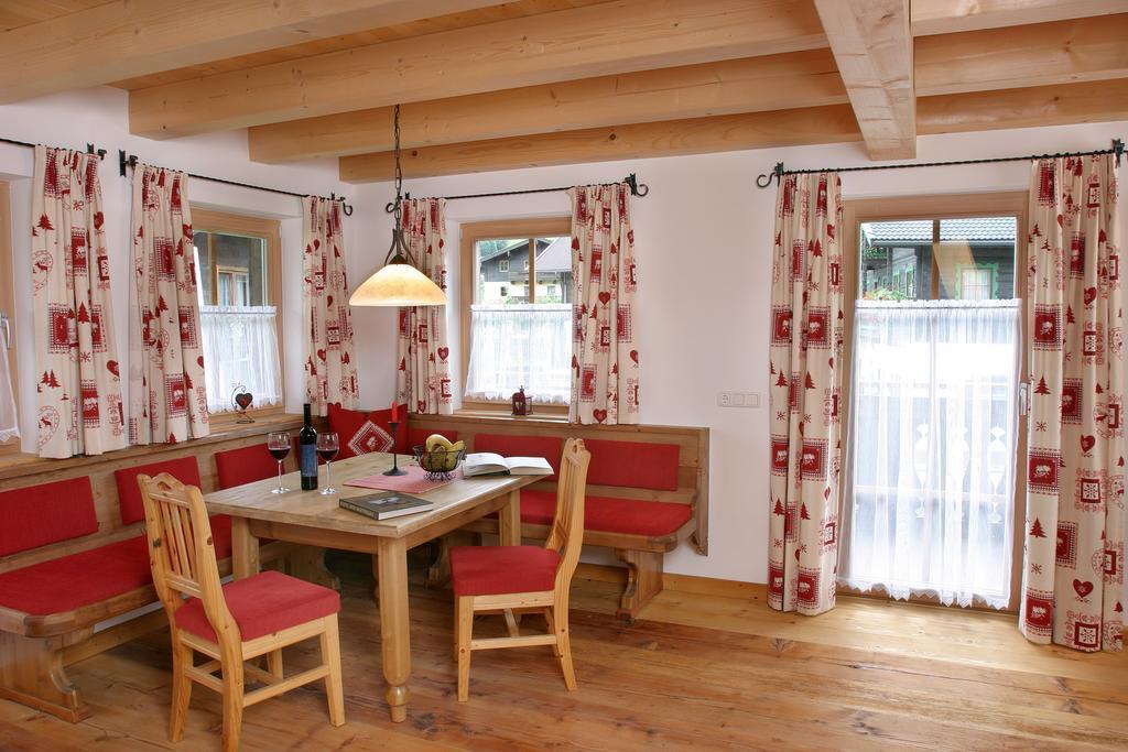 Apartmán Neuhaushof Hollersbach im Pinzgau Pokoj fotografie